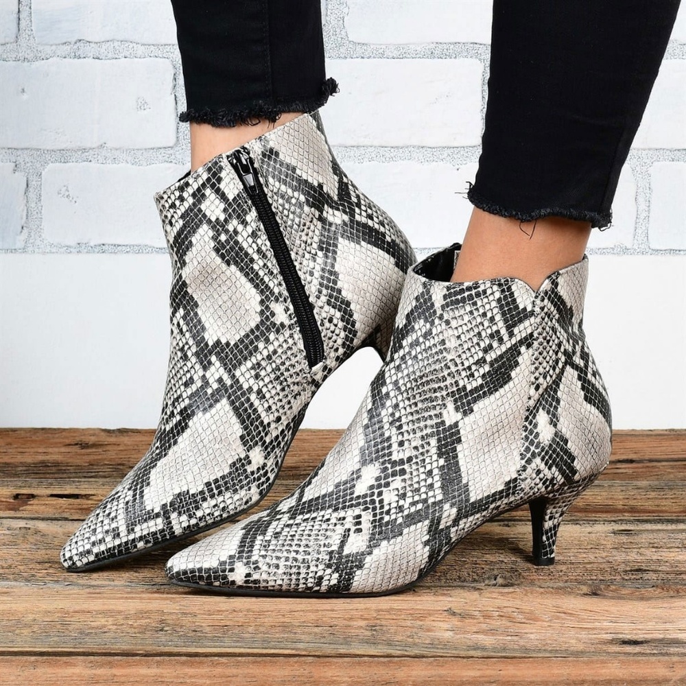 NEW🔥 Python Snake Kitten Heel Ankle Booties Boots - Picture 2 of 7